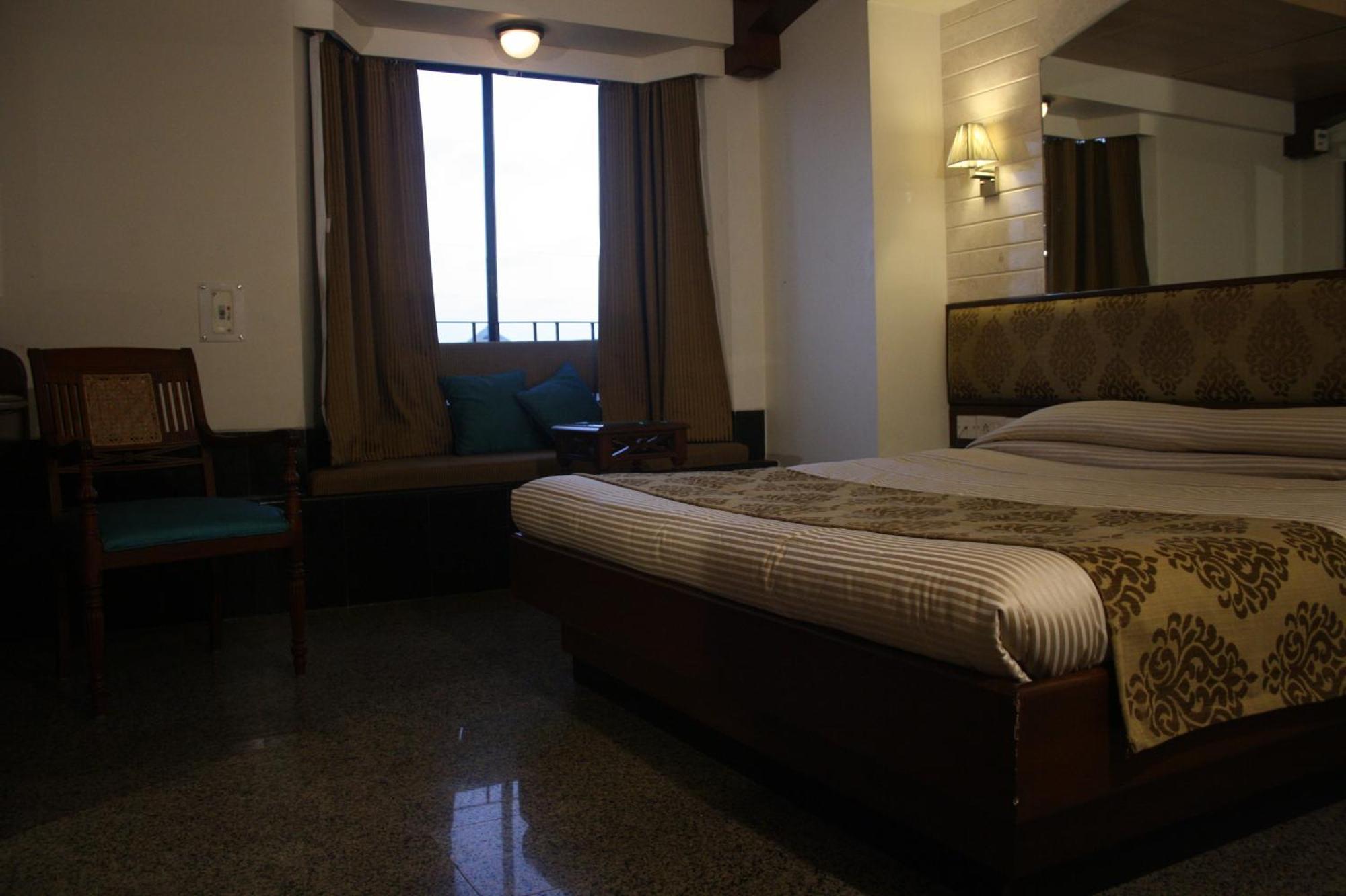 Hotel Karl Residency Bombaim Exterior foto