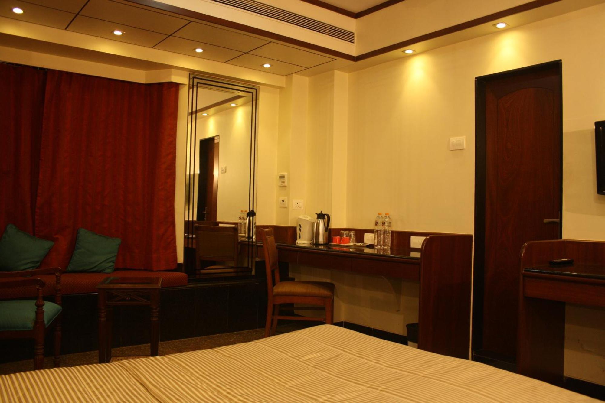 Hotel Karl Residency Bombaim Exterior foto