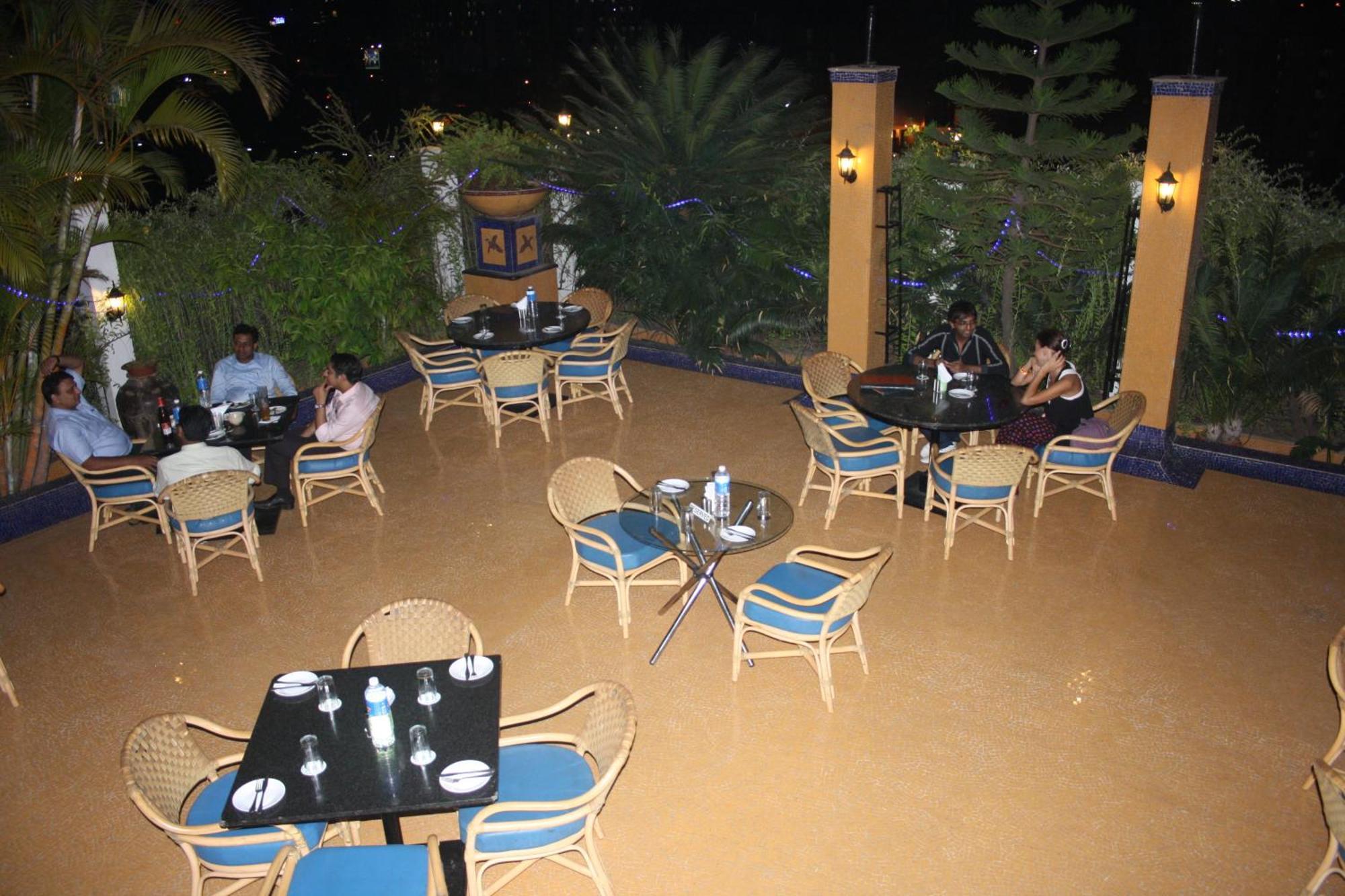 Hotel Karl Residency Bombaim Exterior foto