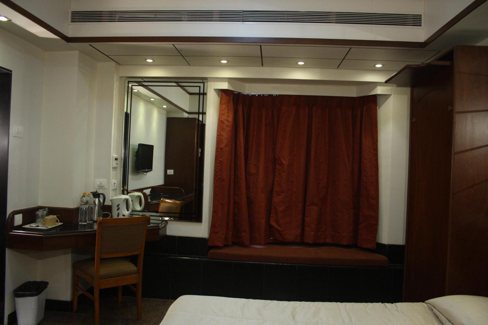 Hotel Karl Residency Bombaim Exterior foto
